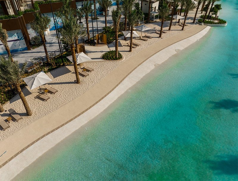 Access to Creek Beach